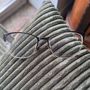 Guess GU2583 eye glasses frames size 53 17 135